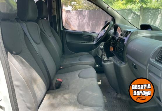 Utilitarios - Peugeot Expert HDI 2015 Diesel 204000Km - En Venta