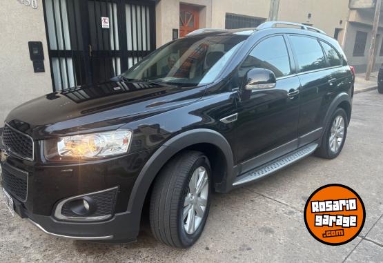 Camionetas - Chevrolet Captiva 2016 Diesel 98000Km - En Venta