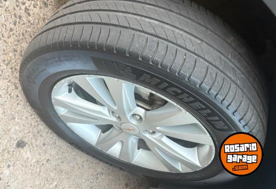 Camionetas - Chevrolet Captiva 2016 Diesel 98000Km - En Venta