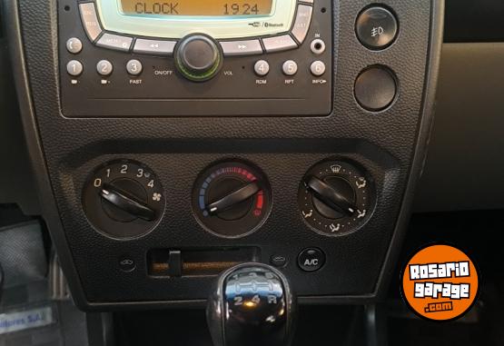 Autos - Ford Fiesta 2008 Nafta 134000Km - En Venta