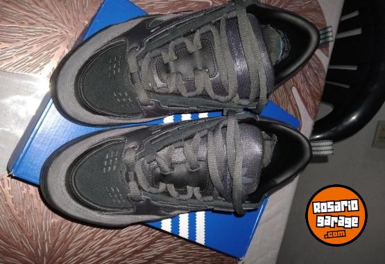 Indumentaria - Zapatillas adidas ADI2000 talle,41.5 (Originales) - En Venta
