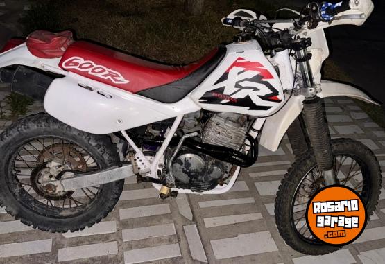 Motos - Honda XR 600 1995 Nafta 111111Km - En Venta