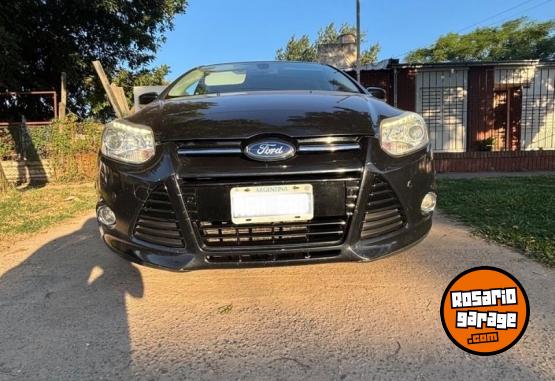 Autos - Ford Focus titanium 2013 Nafta 111000Km - En Venta
