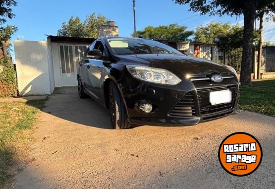 Autos - Ford Focus titanium 2013 Nafta 111000Km - En Venta