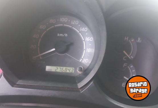 Camionetas - Toyota 2008 Hilux Cabina simple 2008 Diesel 276800Km - En Venta