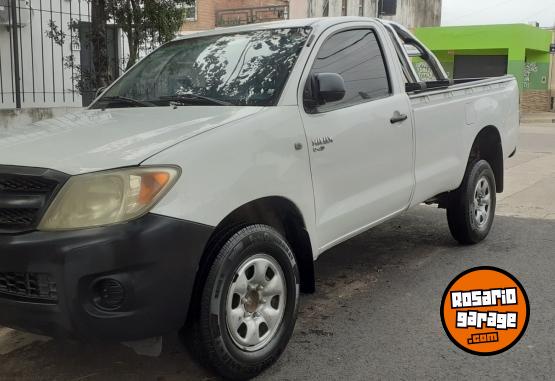 Camionetas - Toyota 2008 Hilux Cabina simple 2008 Diesel 276800Km - En Venta