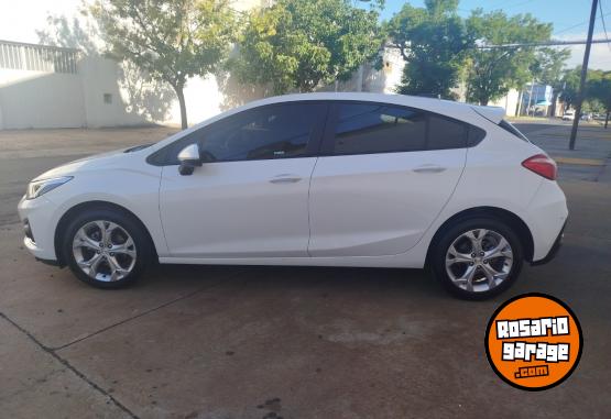 Autos - Chevrolet Cruze LT 2023 Nafta 60000Km - En Venta