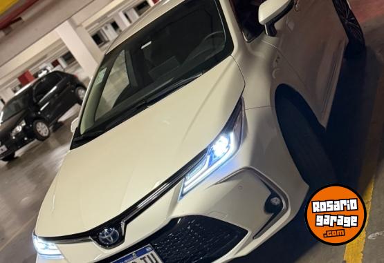 Autos - Toyota Corolla SEG HEV 2025 Electrico / Hibrido 13000Km - En Venta