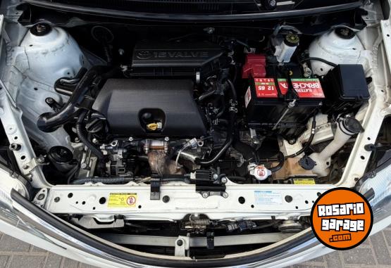 Autos - Toyota Etios 2014 Nafta 131000Km - En Venta