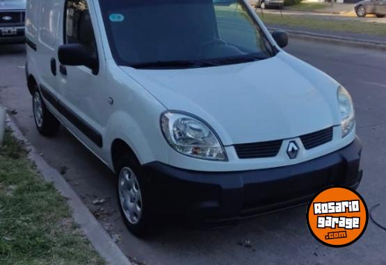 Utilitarios - Renault Kangoo 2010 GNC 230000Km - En Venta