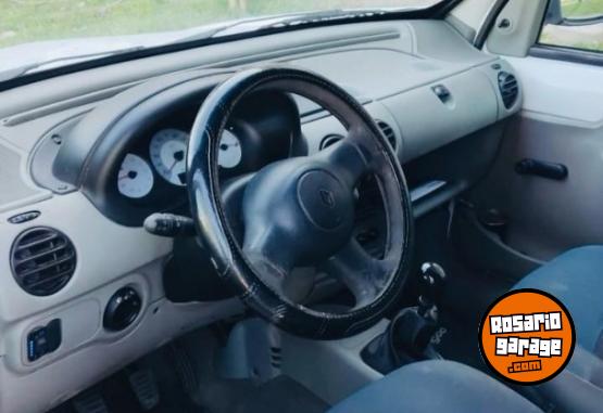 Utilitarios - Renault Kangoo 2010 GNC 230000Km - En Venta