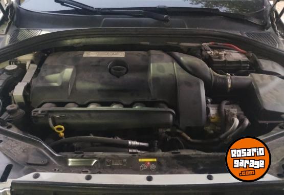 Camionetas - Volvo Xc60 t6 HIGH A/T 4wd 2012 Nafta 226000Km - En Venta