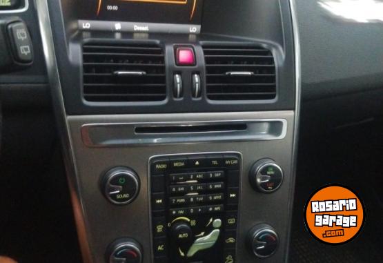 Camionetas - Volvo Xc60 t6 HIGH A/T 4wd 2012 Nafta 226000Km - En Venta