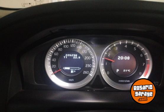 Camionetas - Volvo Xc60 t6 HIGH A/T 4wd 2012 Nafta 226000Km - En Venta