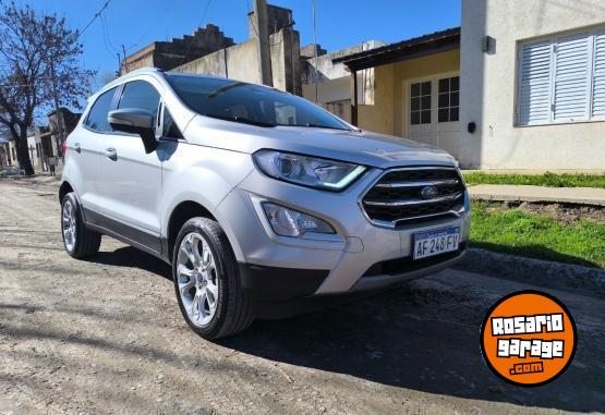 Autos - Ford Ecosport titanium 2022 Nafta 88000Km - En Venta
