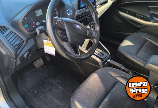 Autos - Ford Ecosport titanium 2022 Nafta 88000Km - En Venta