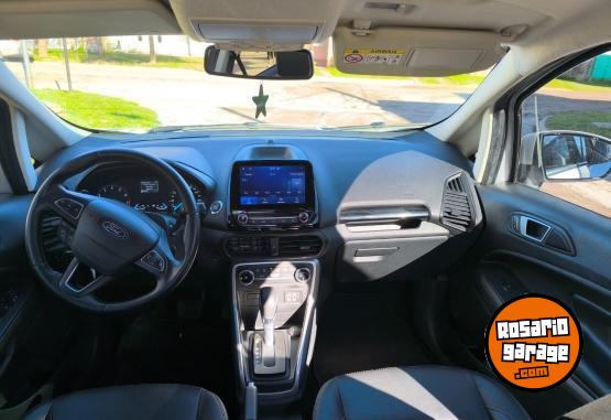 Autos - Ford Ecosport titanium 2022 Nafta 88000Km - En Venta