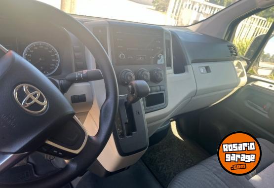 Utilitarios - Motorhome HIACE 2021 Diesel 22000Km - En Venta