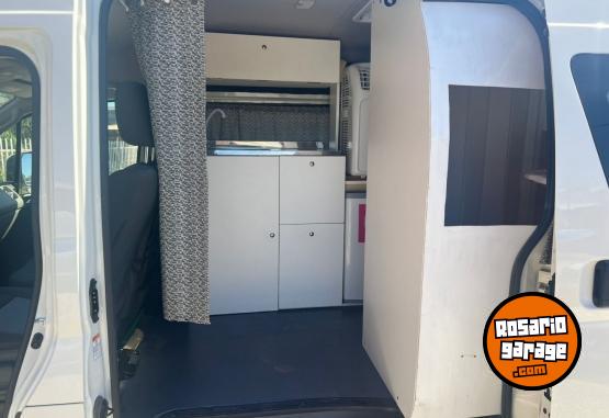 Utilitarios - Motorhome HIACE 2021 Diesel 22000Km - En Venta