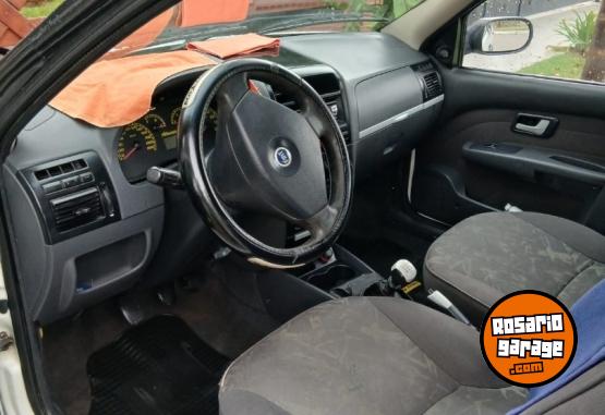 Camionetas - Fiat Strada 2008 Nafta 390000Km - En Venta