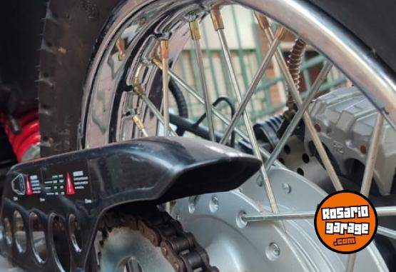 Motos - Zanella ZR 250 2017 Nafta 10Km - En Venta