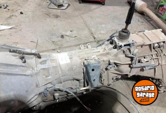 Accesorios para Autos - CAJA COMPLETA 4X4 AUTOM�TICA TOYOTA SW4 2013 - En Venta