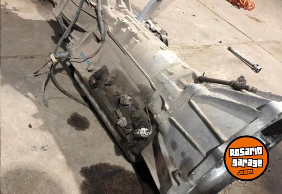 Accesorios para Autos - CAJA COMPLETA 4X4 AUTOM�TICA TOYOTA SW4 2013 - En Venta