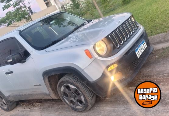 Camionetas - Jeep Renegade 1.8 2016 Nafta 85000Km - En Venta