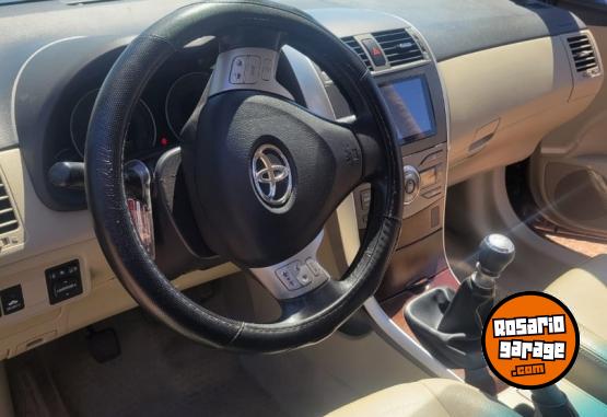 Autos - Toyota Corolla Seg. 2013 Nafta 195000Km - En Venta