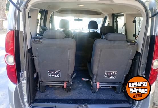 Utilitarios - Fiat Doblo active 2014 Nafta 150000Km - En Venta