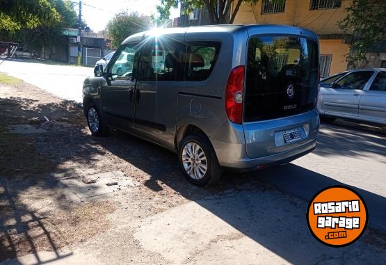Utilitarios - Fiat Doblo active 2014 Nafta 150000Km - En Venta