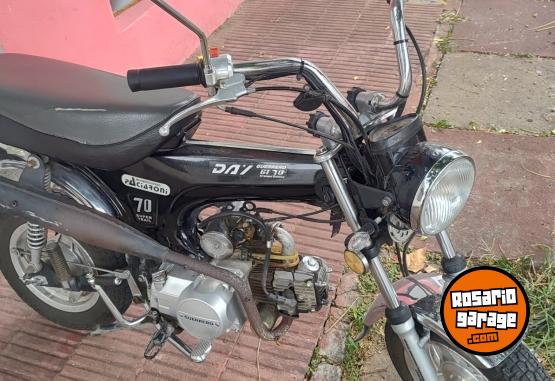 Motos - Guerrero Day 70 2010 Nafta 9000Km - En Venta