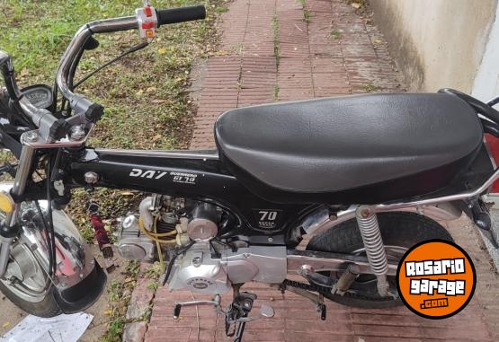 Motos - Guerrero Day 70 2010 Nafta 9000Km - En Venta