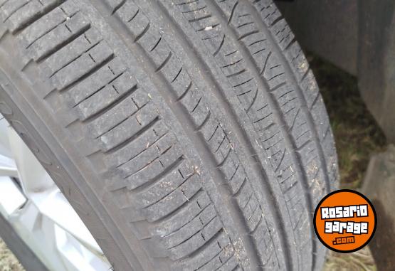 Camionetas - Volkswagen Amarok 2022 Diesel 135000Km - En Venta