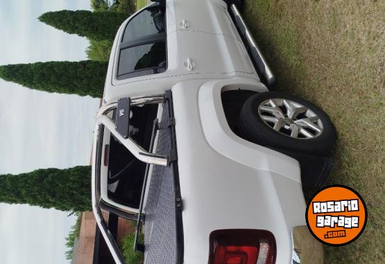 Camionetas - Volkswagen Amarok 2022 Diesel 135000Km - En Venta