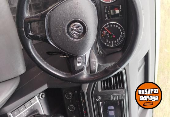 Camionetas - Volkswagen Amarok 2022 Diesel 135000Km - En Venta