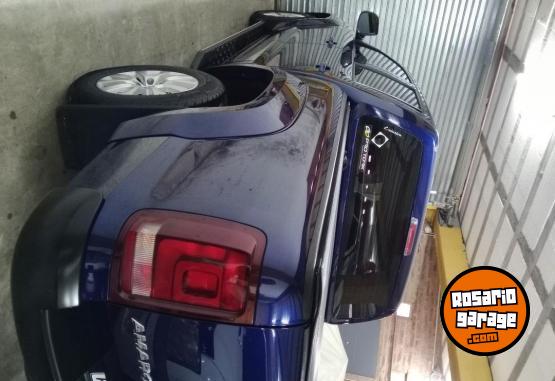 Camionetas - Volkswagen Amarok 2024 Diesel 17800Km - En Venta