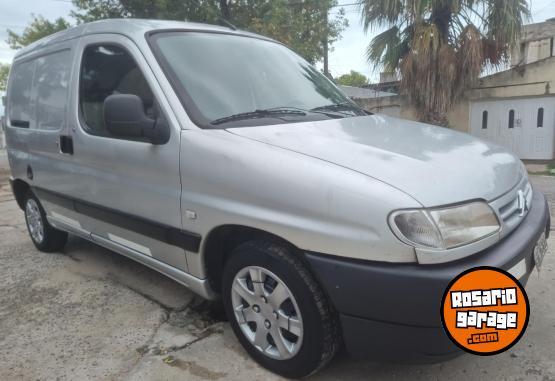 Utilitarios - Citroen berlingo 1.9 2do due�o 2007 Diesel 314000Km - En Venta