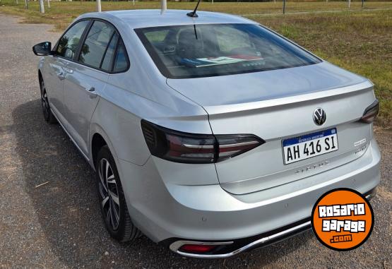 Autos - Volkswagen Virtus 2025 Nafta 6400Km - En Venta
