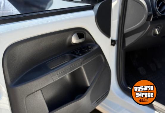 Autos - Volkswagen Up 2017 Nafta 102000Km - En Venta