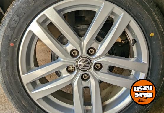 Autos - Volkswagen Suran 2019 Nafta 76000Km - En Venta