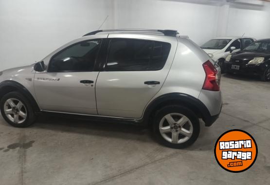 Autos - Renault SANDERO STEPWAY 2010 GNC 111111Km - En Venta