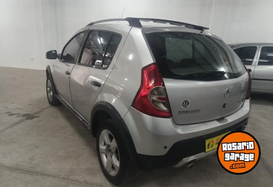 Autos - Renault SANDERO STEPWAY 2010 GNC 111111Km - En Venta