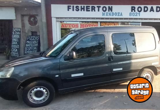 Utilitarios - Citroen BERLINGO FURGON 2011 GNC 111111Km - En Venta