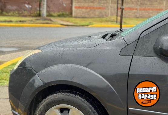 Autos - Ford Ford fiesta Max 2008 Nafta 183000Km - En Venta