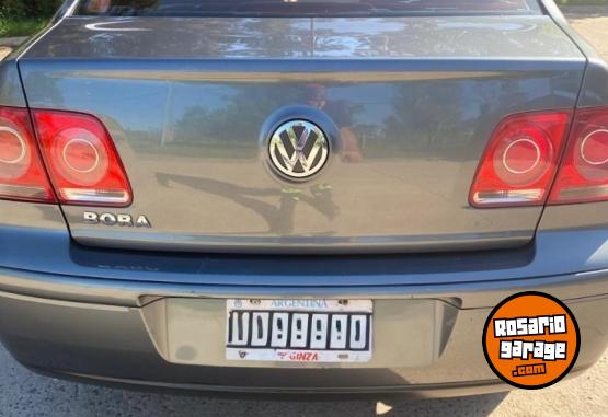 Autos - Volkswagen Bora 2.0 2013 Nafta 245000Km - En Venta