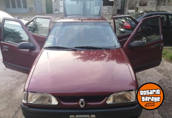 Autos - Renault R 19 1994 Nafta 190000Km - En Venta