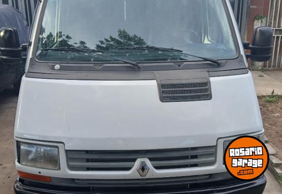Utilitarios - Renault TRAFIC 1.9 1999 Diesel 111111Km - En Venta