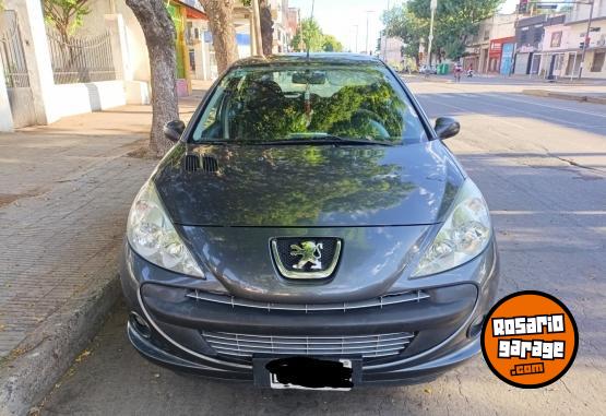 Autos - Peugeot 207 2012 GNC 190000Km - En Venta