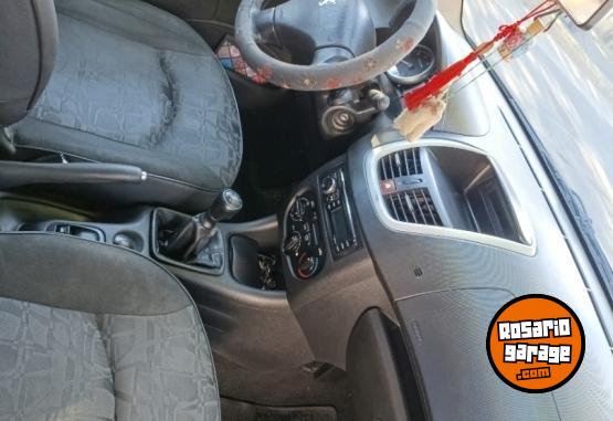 Autos - Peugeot 207 2012 GNC 190000Km - En Venta